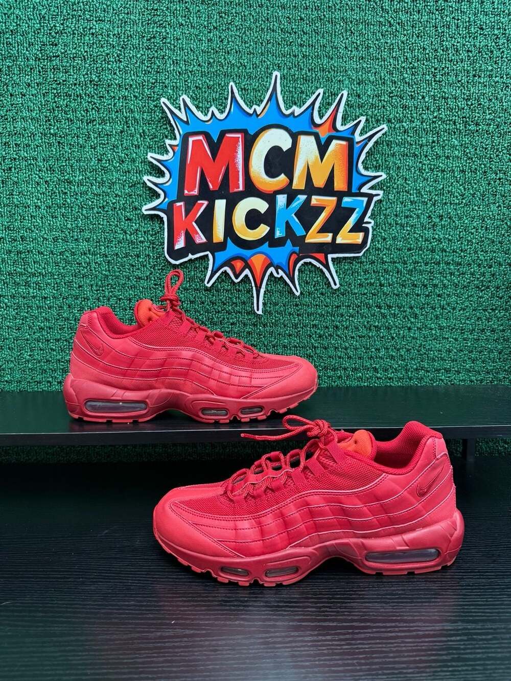 Nike Air Max 95 Triple Red Men’s Size 12 Pre-Owned